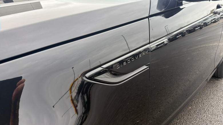 Land Rover Discovery 3.0 D250 R-Dynamic SE 5dr Auto Diesel Station Wagon